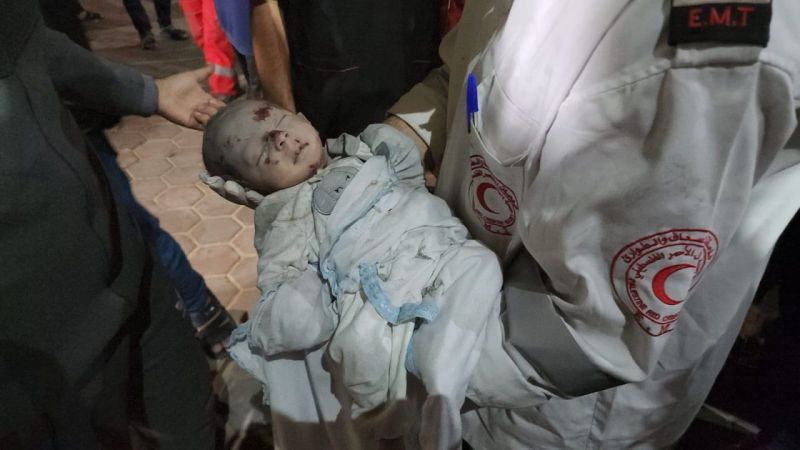 فلسطين: ارتفاع عدد شهداء قصف طائرات الاحتلال منزلين في مخيم المغازي وسط قطاع غزة إلى 17 شهيدًا