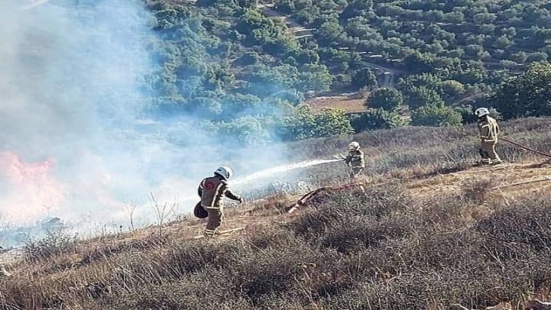 لبنان| إخماد حريق في بلدة الطيري جراء سقوط أجزاء من صاروخ صهيوني
