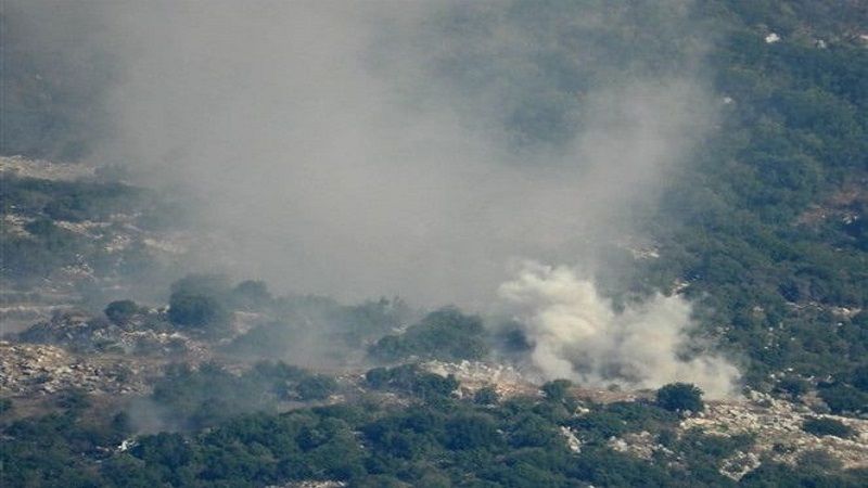 لبنان: غارة صهيونية استهدفت سيارة ڤان في حولا