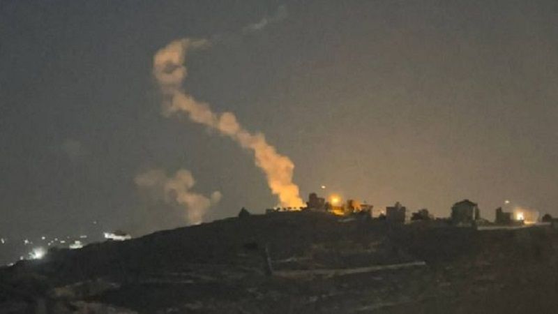 لبنان| مراسل المنار: غارة صهيونية بطائرة مسيرة على أطراف بلدة يارون الجنوبية