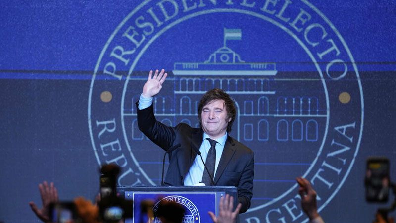 الأرجنتين.. فوز ساحق لخافيير ميلي بالانتخابات الرئاسية