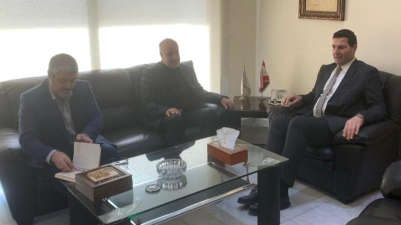 لبنان| لقاء بين الحاج حسن والسفير الإيراني وضع آلية تعاون زراعي بين البلدين