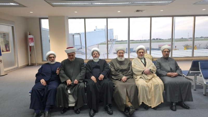 وفد من تجمع العلماء المسلمين غادر الى إيران في زيارة رسمية