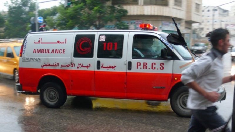  فلسطين المحتلة: وصول اصابات الى مستشفى الكويت إثر قصف الاحتلال منزلا في مخيم الشابورة برفح