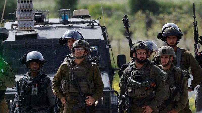 فلسطين: قوات إسرائيلية تقتحم شرق مدينة نابلس وتتوجه نحو منطقة الباذان وتقيم حاجزًا عسكريًا