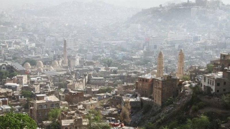 اليمن: عدوان أميركي بريطاني يستهدف بغارتين منطقة الجاح في محافظة الحديدة