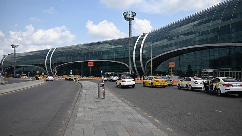 روسيا تستجوب مسؤولًا صهيونيًا بمطار موسكو