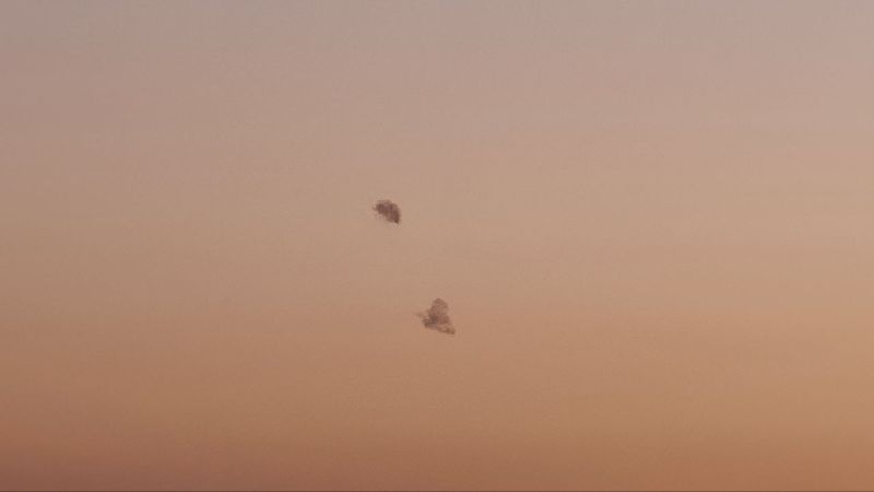 إعلام العدو: الدفاعات الجوية تفعّلت بعد رصد هدفين جويين في "الجليل الأعلى" ولم يتضح ما إذا تم اعتراضهما
