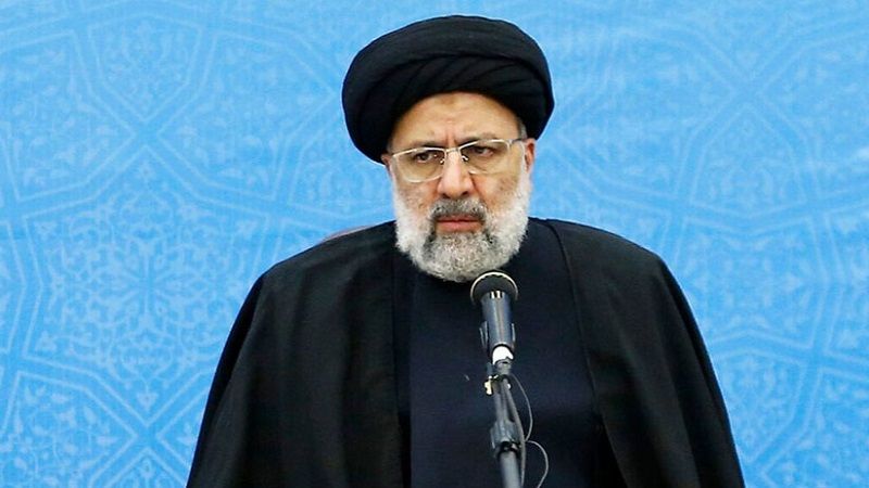 الرئيس الإيراني: شعبنا عازم على تيئيس الأعداء في جميع المجالات