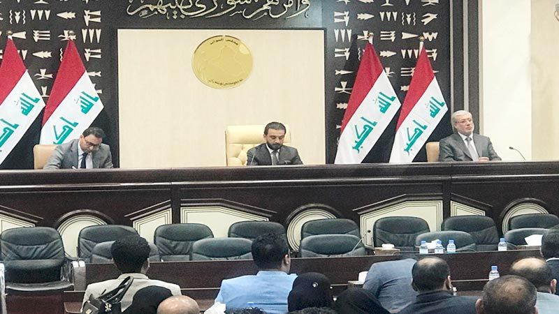 البرلمان العراقي يُعد قرارًا لدعم سوريا بالوقود