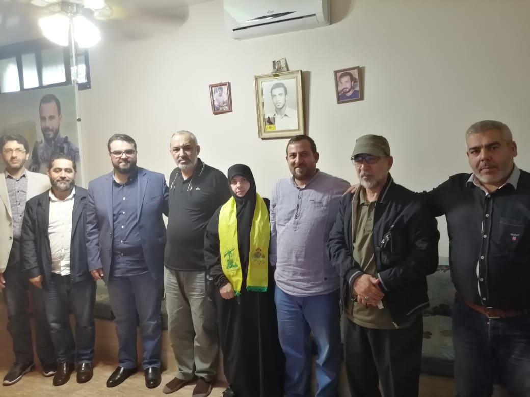 في ذكرى يوم الشهيد .. حزب الله يزور عوائل الشهداء في الجنوب