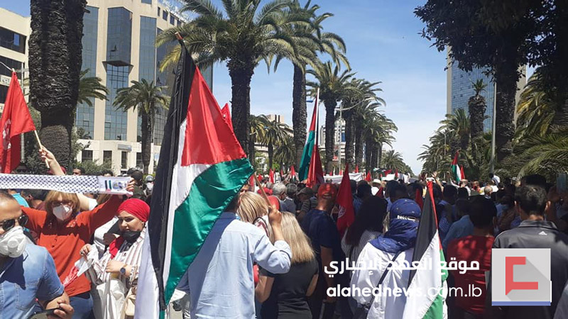 مسيرة حاشدة في العاصمة التونسية للمطالبة بسنّ قانون لتجريم التطبيع