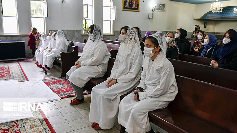 هكذا احتفل مسيحيو إيران بعيد الفصح