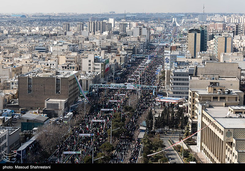 وزير الصحة الايراني لـ"العهد": الشعب الايراني متمسك بالثورة ومساعي الأعداء باءت بالفشل