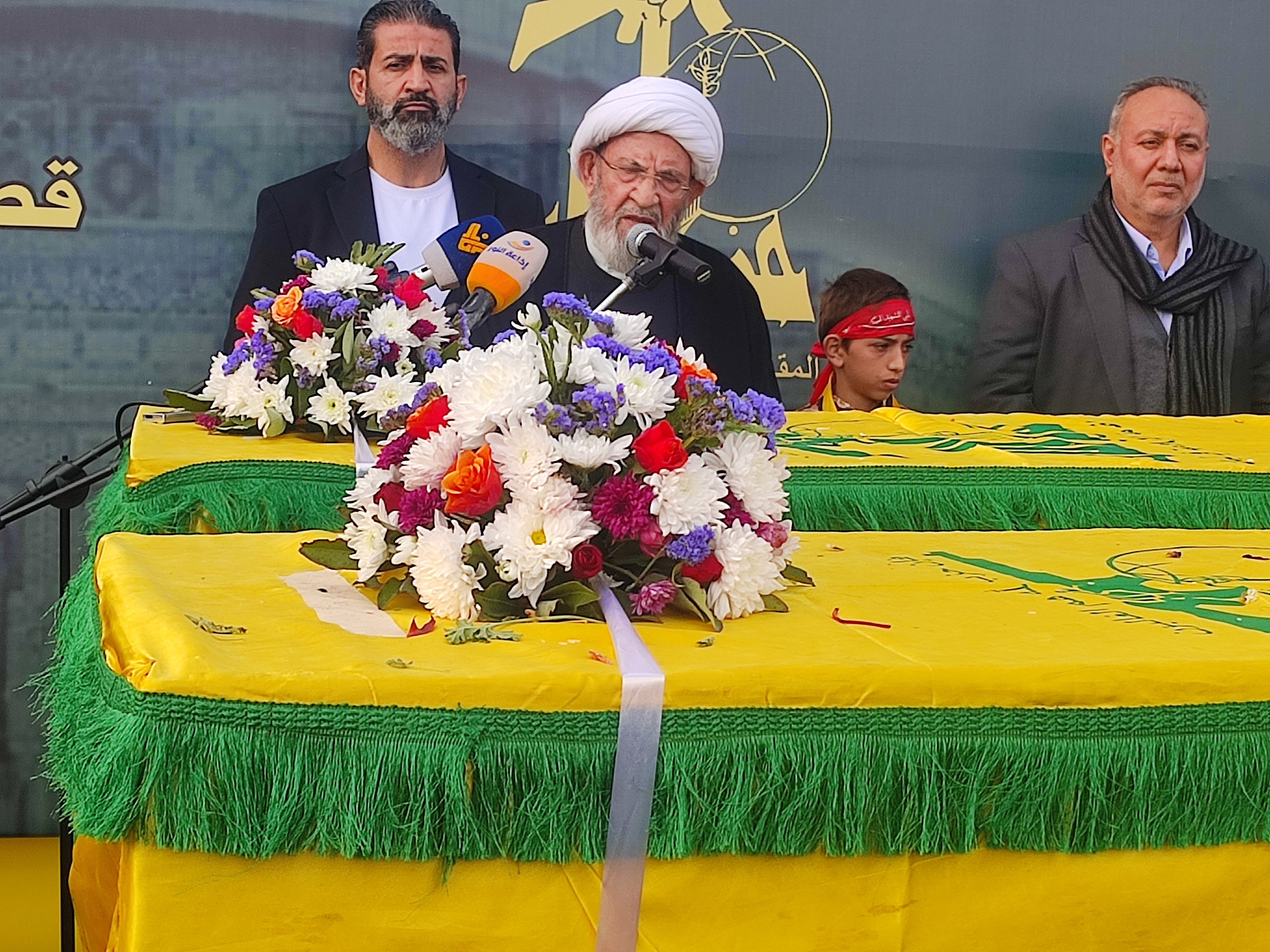 حزب الله يشيع الشهيدين حاتم علي جعفر وعماد محمد الرشعيني في الهرمل
