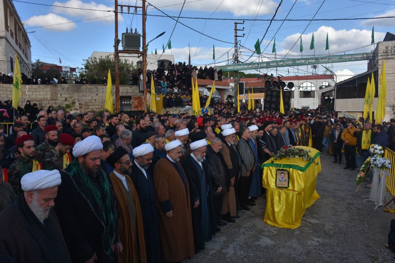 حزب الله يُشيّع الشهيد على طريق القدس حسن علي نجم في بلدة عدشيت الجنوبية